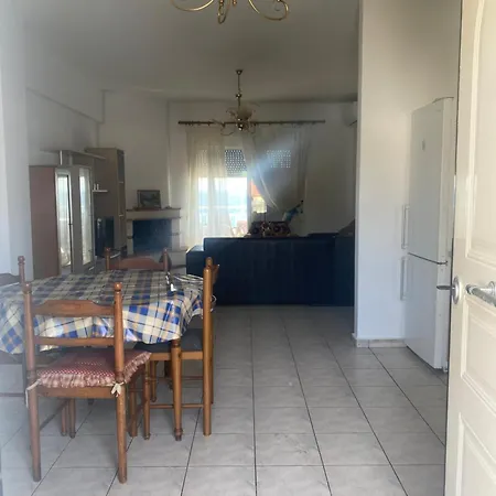 Emmas House * غيراكيني