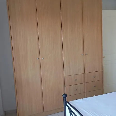Emmas House غيراكيني