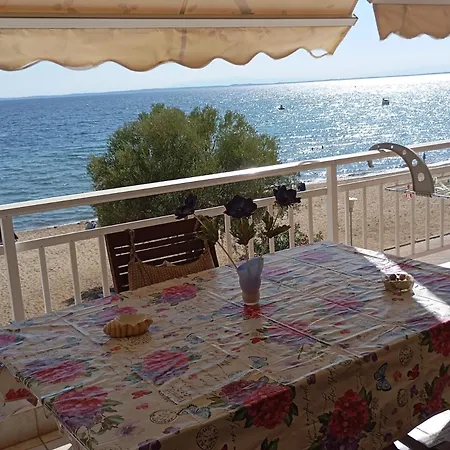 بيت للعطل Emmas House غيراكيني